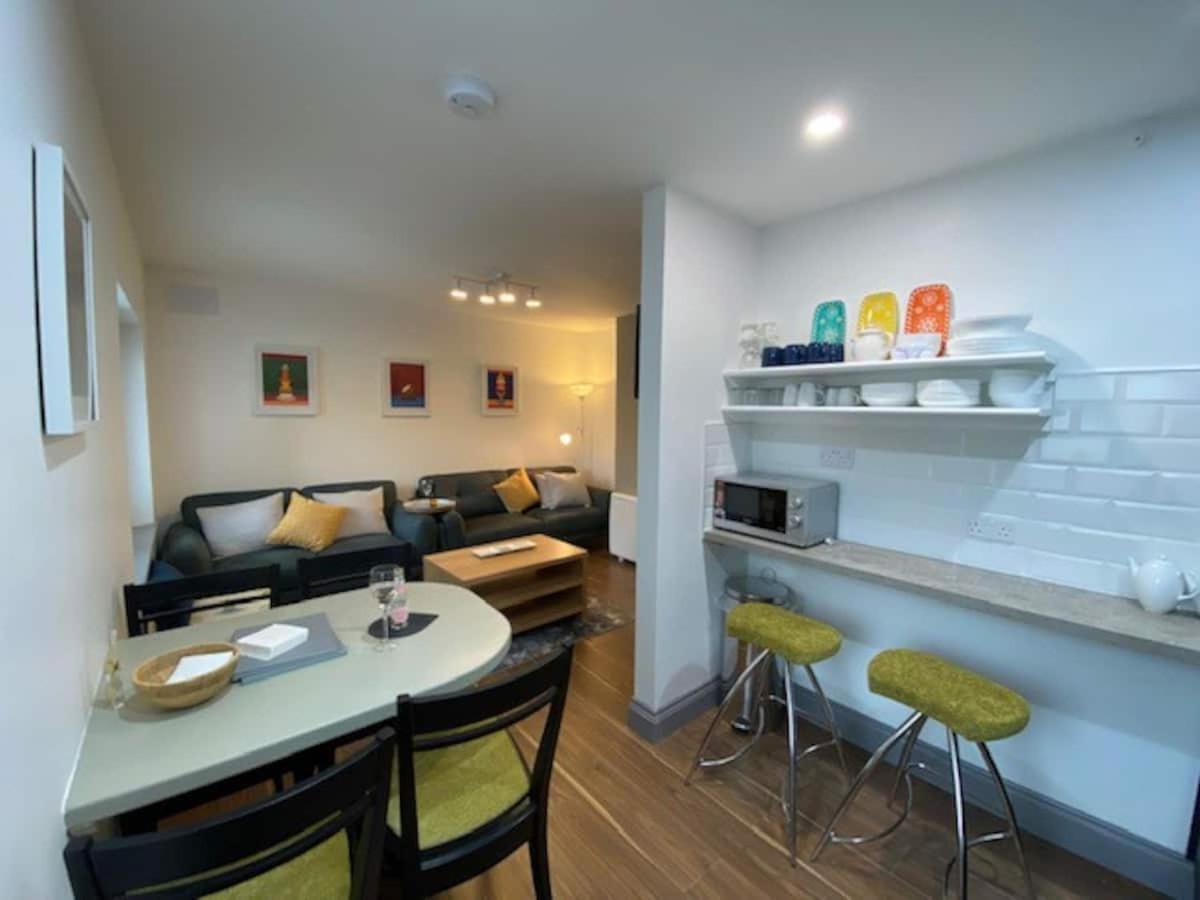 Location Location - Gorgeous 3 Bed Apartment In Killarney Exterior foto